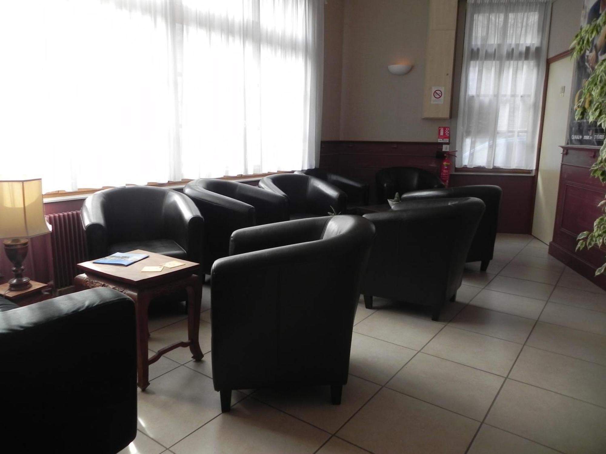 Hotel - Restaurant Au Tonnelier Bergues Zewnętrze zdjęcie