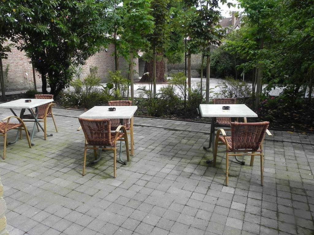 Hotel - Restaurant Au Tonnelier Bergues Zewnętrze zdjęcie