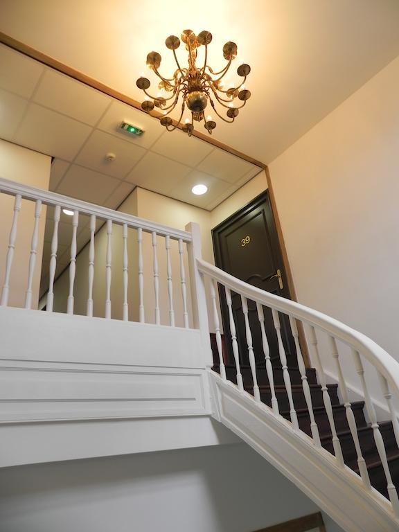 Hotel - Restaurant Au Tonnelier Bergues Zewnętrze zdjęcie