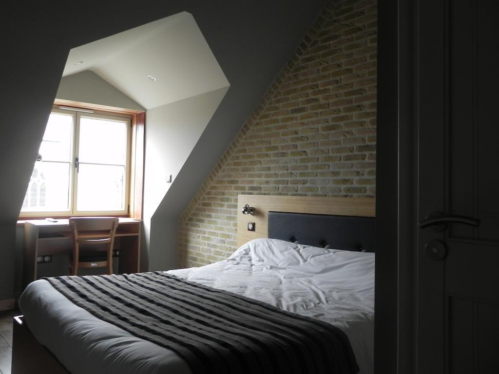 Hotel - Restaurant Au Tonnelier Bergues Pokój zdjęcie